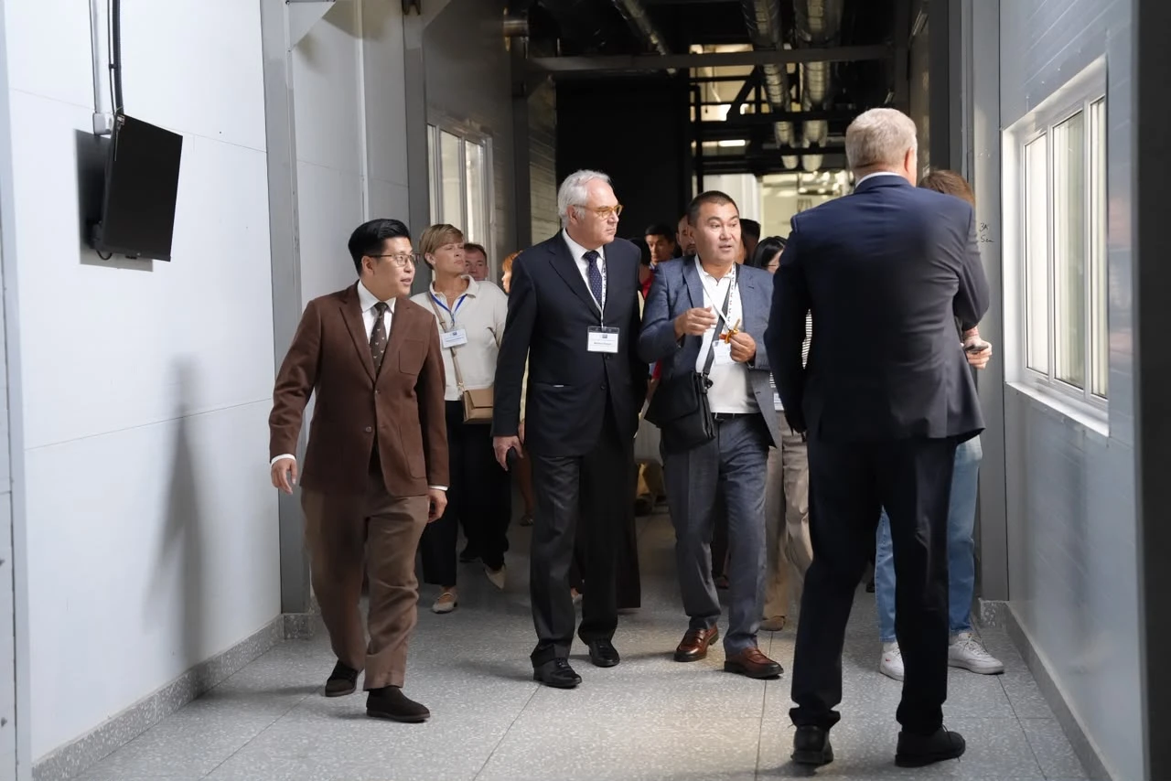 Shin-Line Welcomed an Official Delegation from the German Consulate General Led by Consul General Matthias Kessler